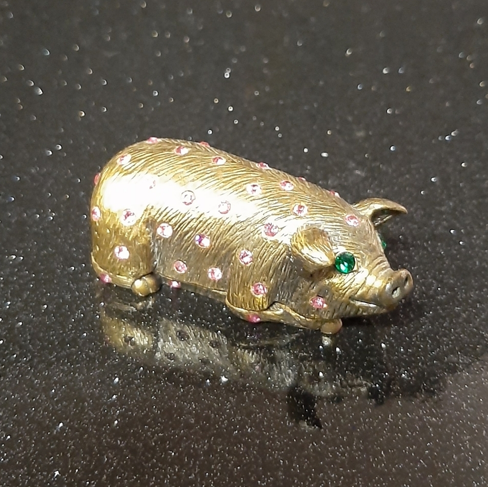 Small Rhinestone Encrusted Brass Pig Chockchachkie Box.